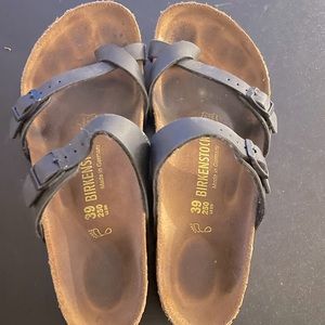 GUC Birkenstock Mayari sandals